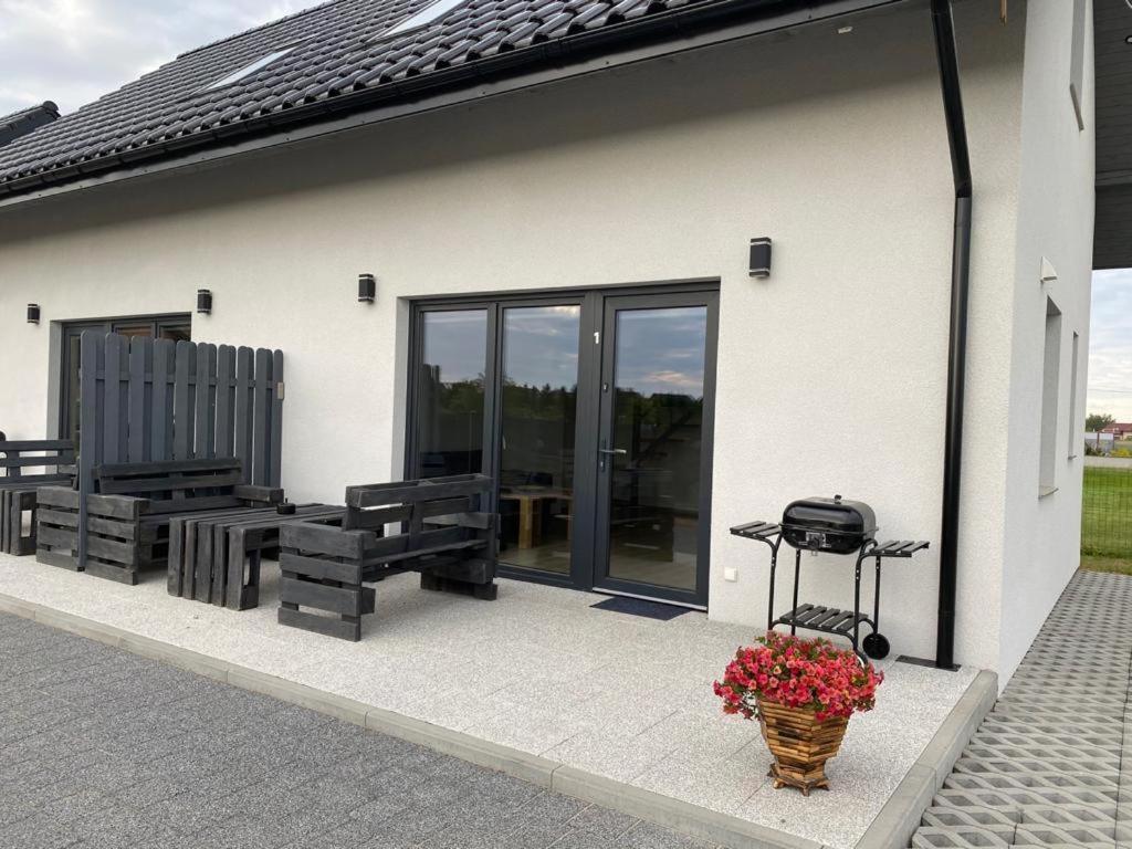 Apartamenty Lebska Ostoja Nowecin Екстер'єр фото